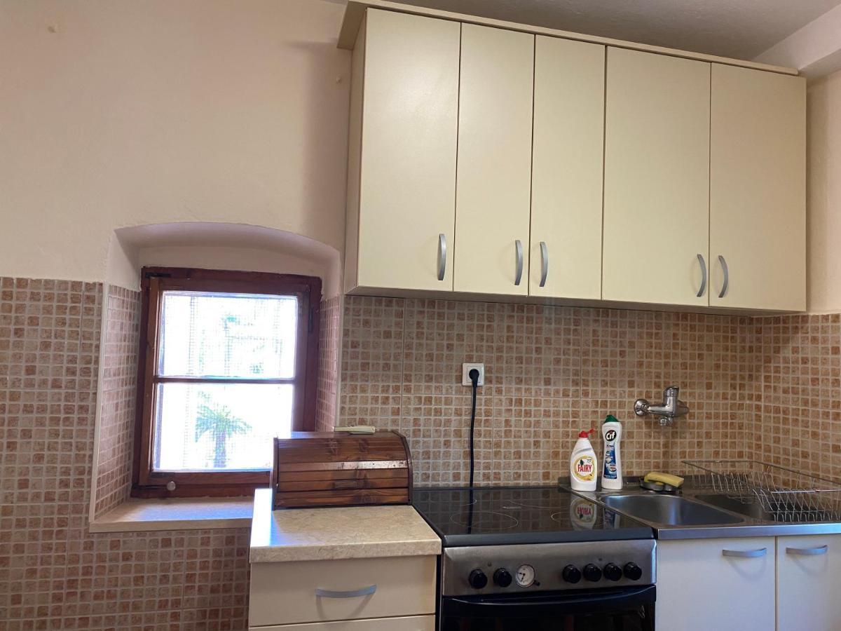 Villaoldmariner Prčanj Esterno foto