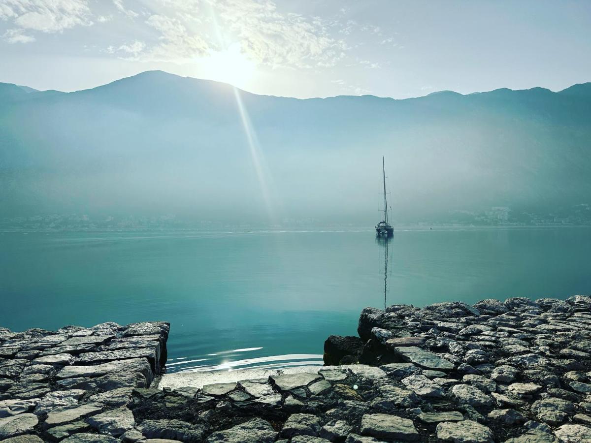Villaoldmariner Prčanj Esterno foto